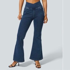 Halara Flex High Waisted Crossover Pocket Washed Stretchy Flare Jeans sz XS